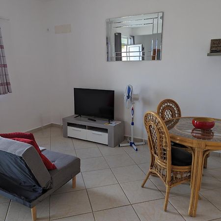 Vila Cabral 1 Bed Apt - Wi-Fi & Air Con Included Sal Rei Eksteriør bilde